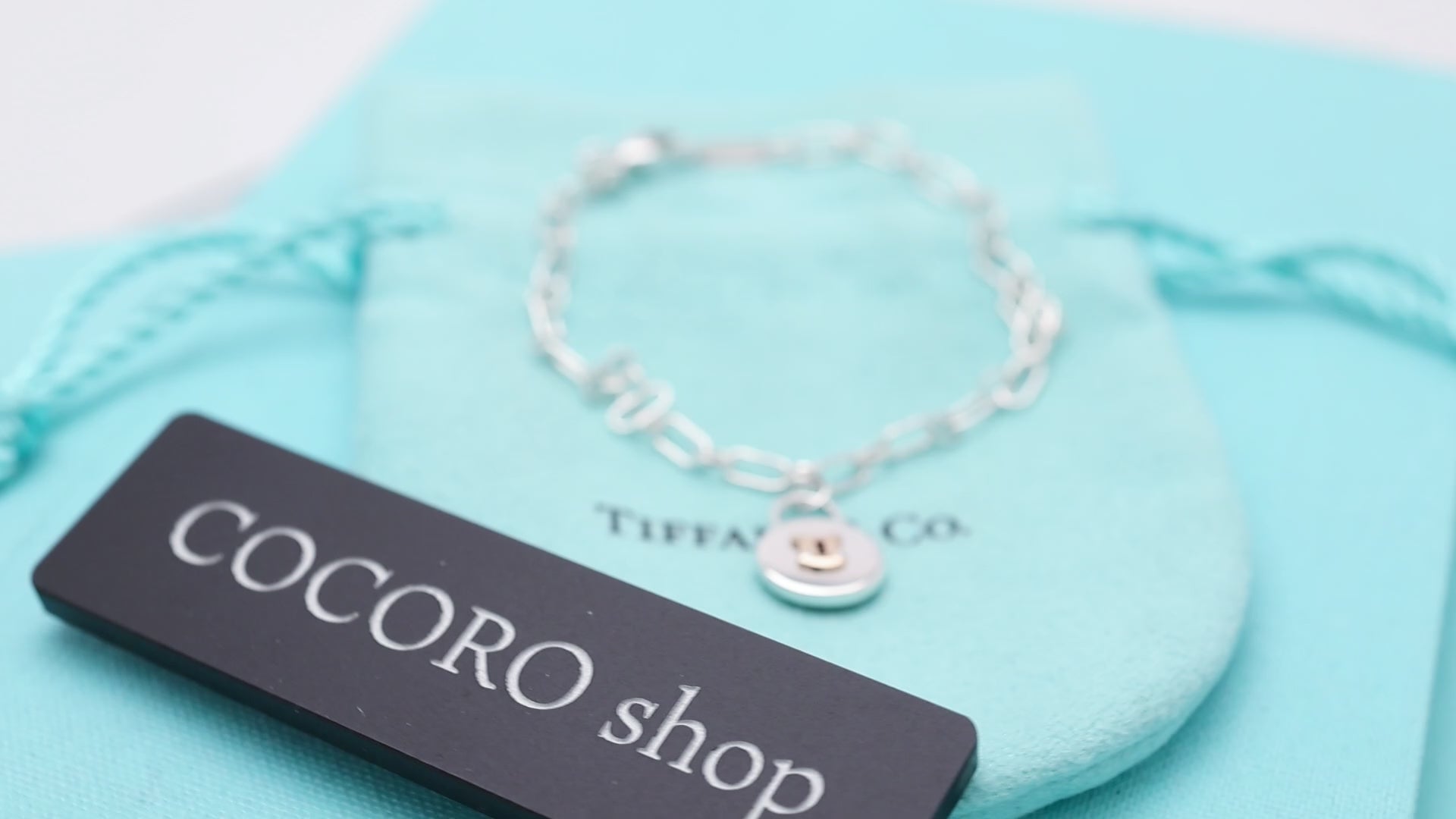TIFFANY&Co. ラウンド キーホール オーバル リンク チェーン ブレスレット