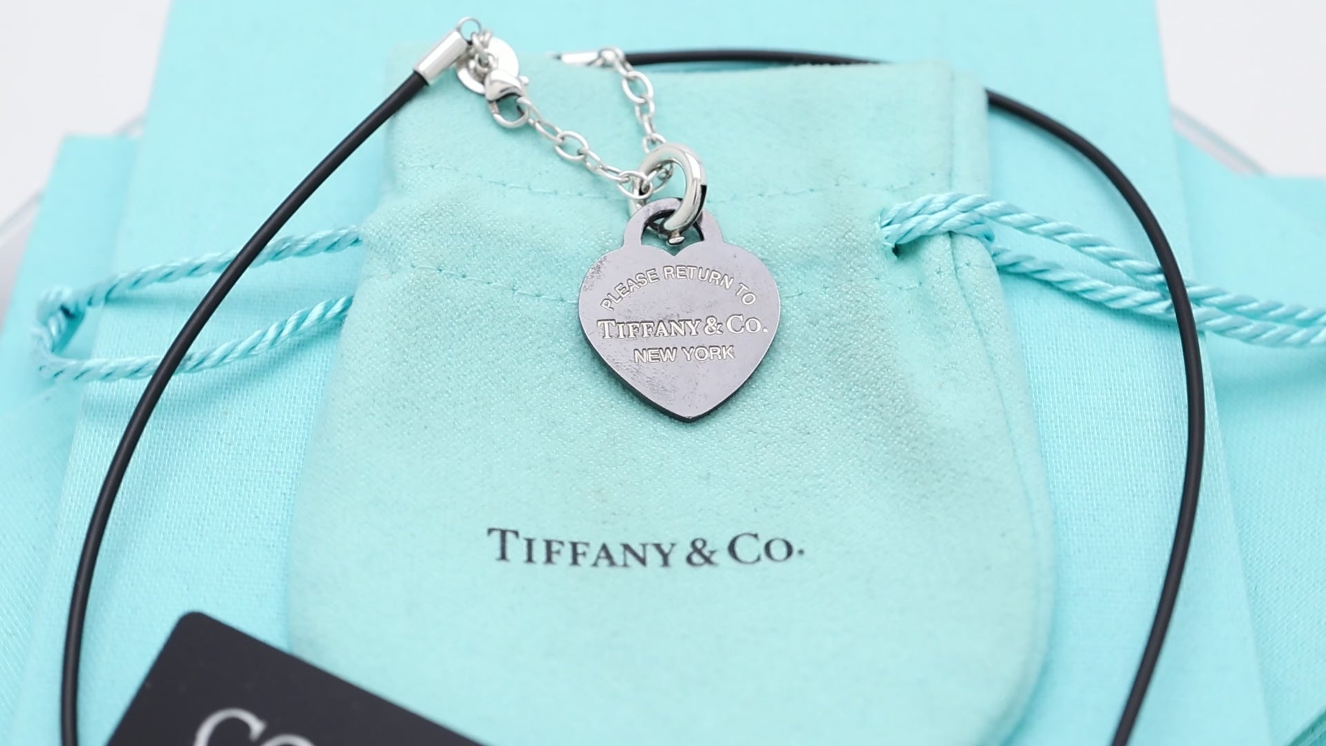 TIFFANY&Co. リターントゥ ティファニー ハート タグ ブラック チタン ラバー コード ネックレス AG925