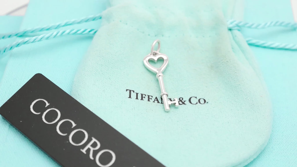 TIFFANY&Co.  オープン ハート キー チャーム AG925